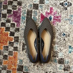 Rothy’s olive green the point